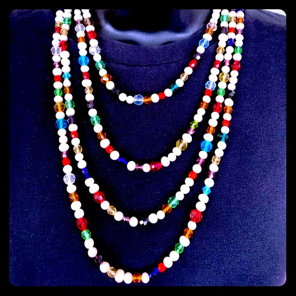 Extra Long 4 strands Knot Pearl necklace with Boho style multiple colored beads - Picture 2 of 11